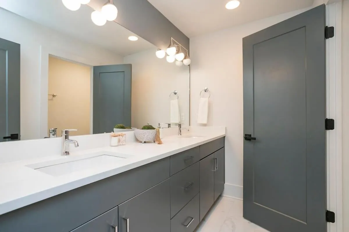 Fabulous Location Walk To Food & Bars Roof Deck Villa Nashville Holiday home